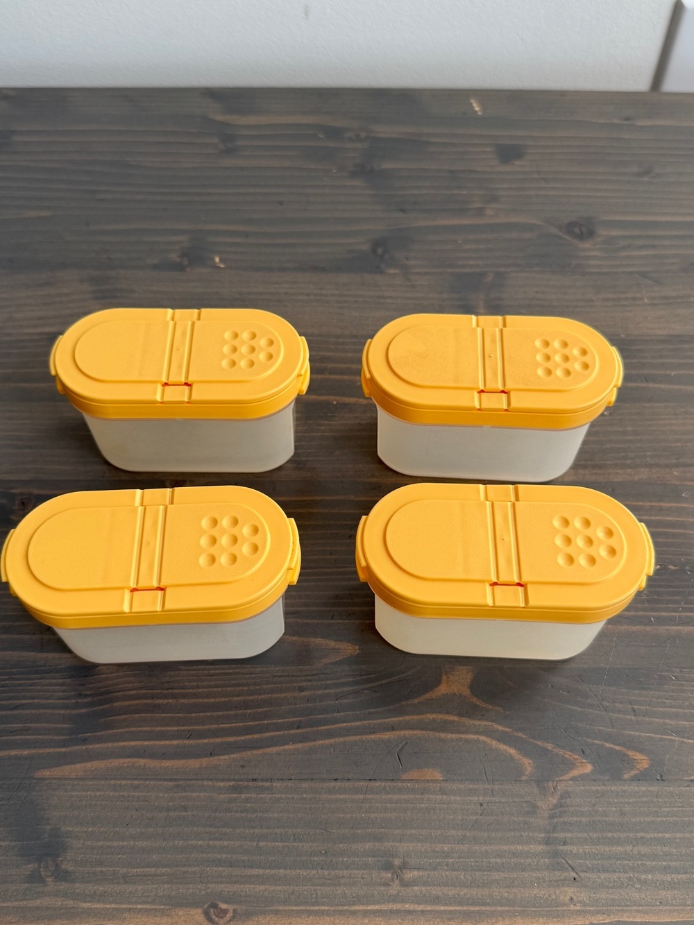 Vintage Tupperware Modular Mate
spice shaker x 4
